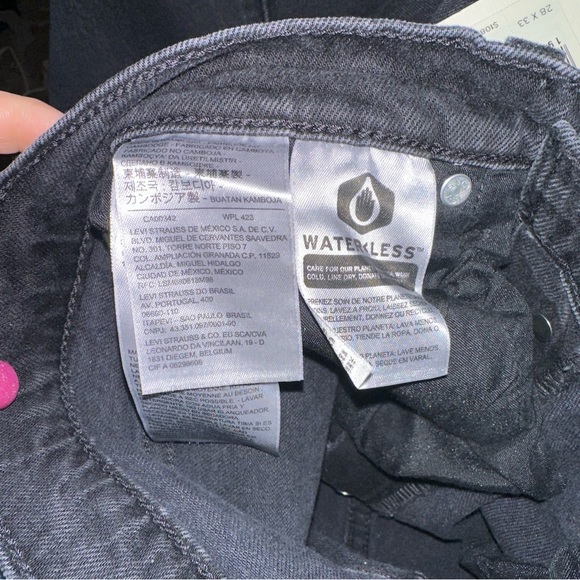 NWT Levi's Premium Ribcage Bootcut Black - Picture 4 of 9